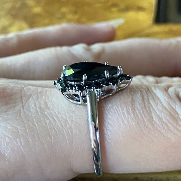 Natural Black Spinel Sterling Silver Ring Size 8 - Picture 3 of 10